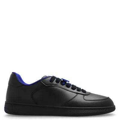 Burberry Terrace Leather Low-top Sneakers In Black