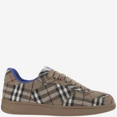 Burberry Archivio Check Sneakers In Brush Ip Check