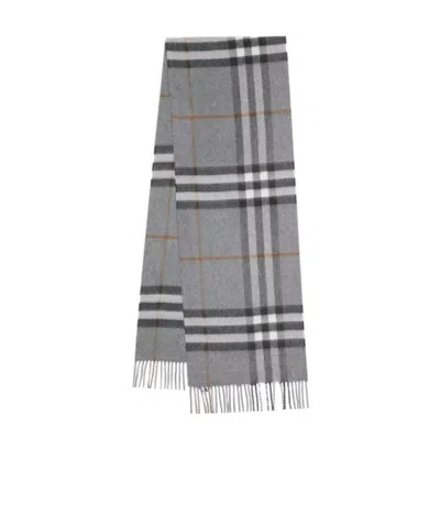 Burberry The Classic Check Cashmere Scarf In Gray