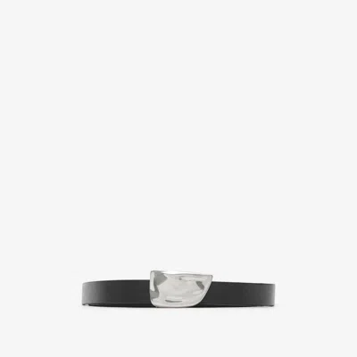 Burberry Thin Leather Shield Belt In Black