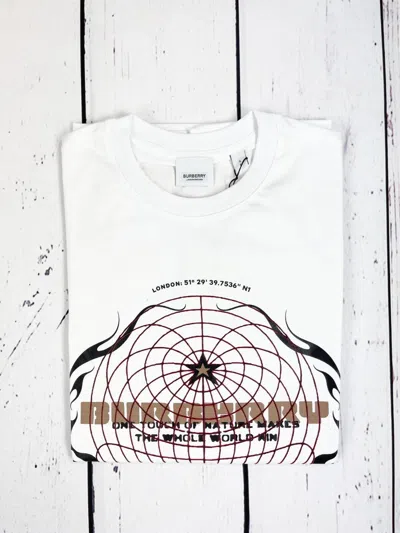 Pre-owned Burberry : Totnes : 12048:a1464 Globe Logo Crew Neck T-shirt Size Small £390 Rrp In White