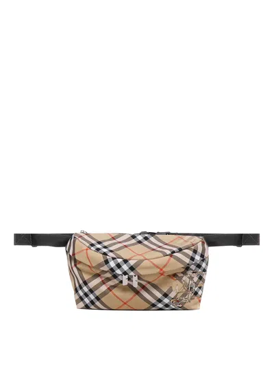 BURBERRY TRADITIONAL VINTAGE CHECK NYLON BAG