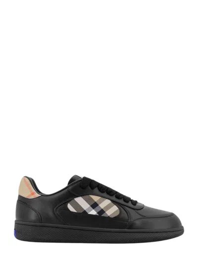 Burberry Trainers In Black