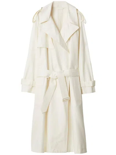 Burberry Trench Coat In Beige