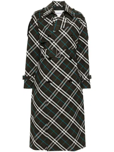 BURBERRY TRENCH COAT