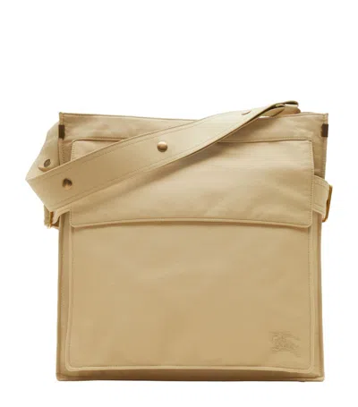 Burberry Trench Tote Bag In Neutrals