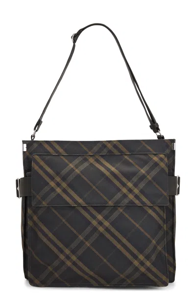 Burberry Trench Tote Check In Shadow