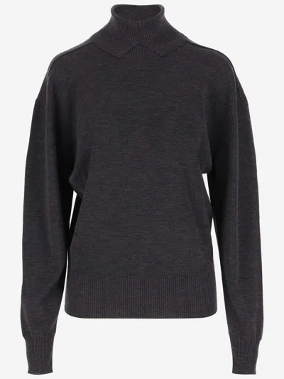 BURBERRY TURTLENECK SWEATER