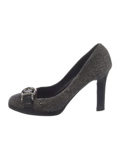 Pre-owned Burberry Tweed Tweed Pattern Pumps In Gray