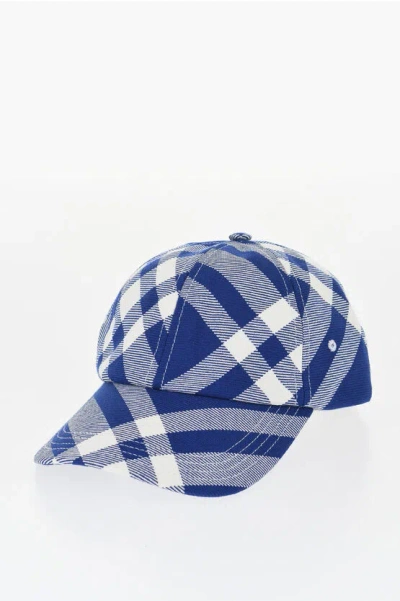Burberry Two-tone Checked Cap In Blue