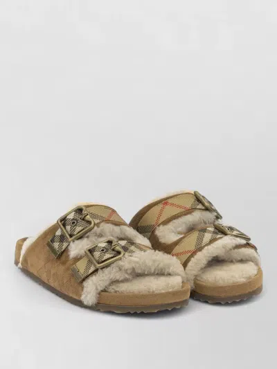 Burberry Urchin Flat Sandals Plaid Casual Style In Multi