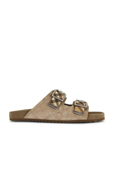 Burberry Urchin Sandals Open Toe Adjustable Straps In Neutral