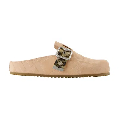 Burberry Urchin Slipper In Neutral