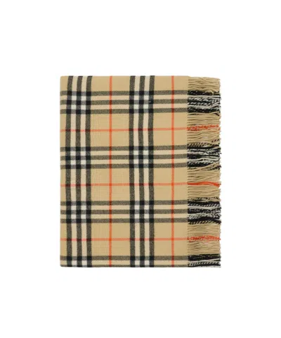 Burberry Vintage Check Blanket In Nude