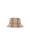 Burberry Vintage Check Boucle Wool-blend Bucket Hat In Nude