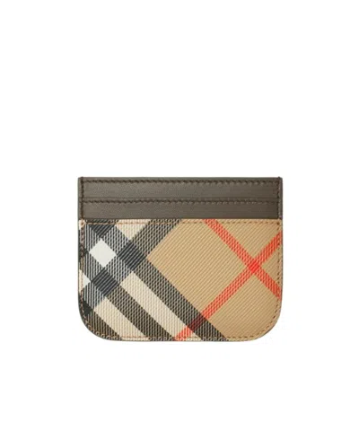 Burberry Women's Sandon Bin Card Holder In Beige