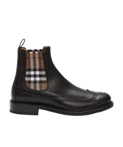 Burberry Vintage Check Round-toe Chelsea Boots In Black