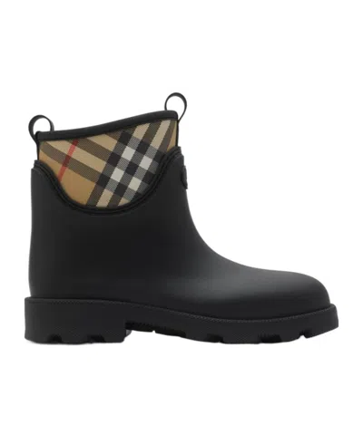 Burberry Marsh Stamp Rubber Ankle Boots In Black