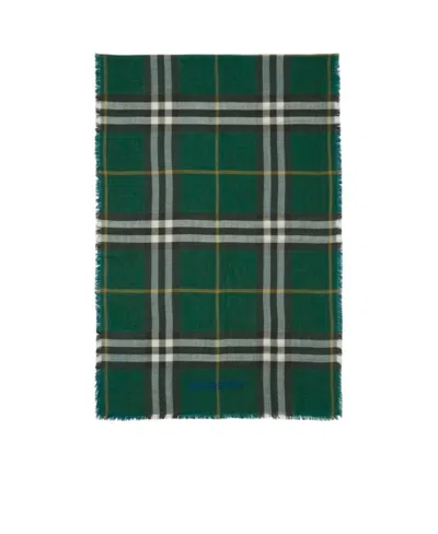 Burberry Vintage-check Frayed Scarf In Green