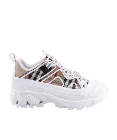 Burberry Vintage Check Low-top Sneakers In White