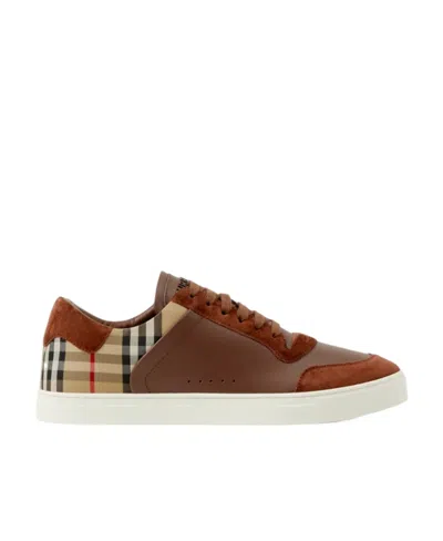 Burberry Vintage Check Panelled Sneakers In Ox/arbeige Ip Check