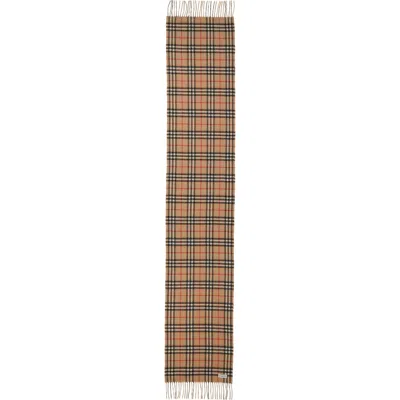 Burberry Vintage Check Reversible Cashmere Fringe Scarf In Arc Beige/arc Beige