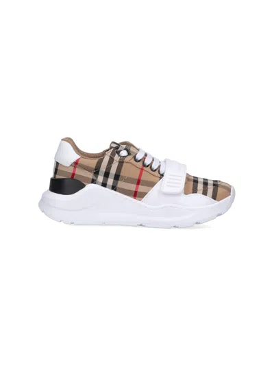 Burberry Logo Checkered Low-top Casual Shoes In Brown