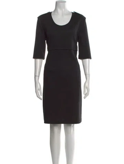 Pre-owned Burberry Virgin Wool Knee-length Dress In Black