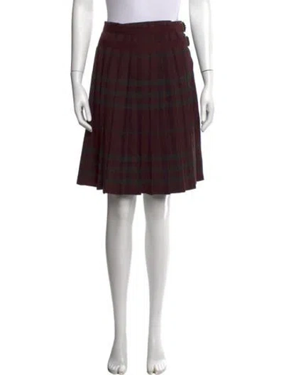 Pre-owned Burberry Virgin Wool Mini Skirt In Burgundy