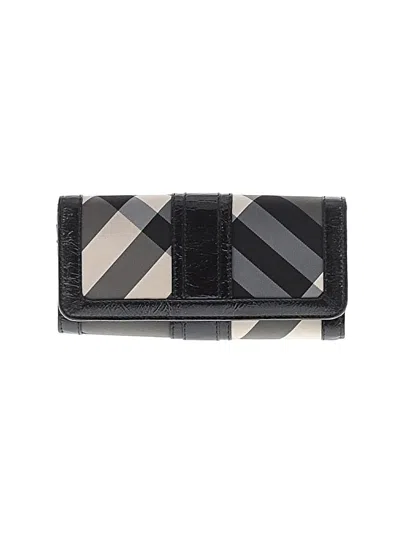 Pre-owned Burberry Wallet In Black
