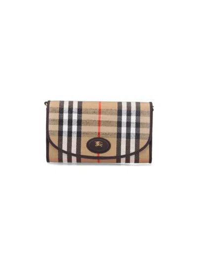 BURBERRY WALLET WITH CHAIN "HIGHLANDS"