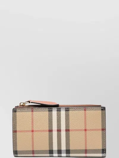 BURBERRY WALLET WITH CHECK PATTERN DESIGN