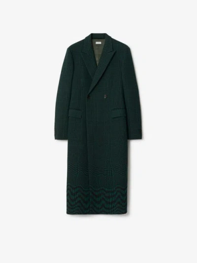 Burberry Warped Houndstooth Cotton Blend Coat In Ivy