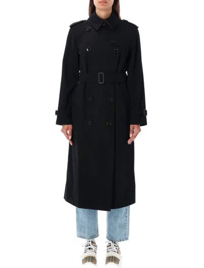 Burberry Waterloo Heritage Trench In Black