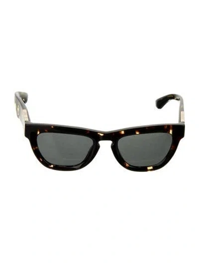 Pre-owned Burberry Wayfarer Tinted Sunglasses In Black