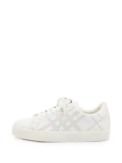 Pre-owned Burberry Westford Perforated Sneakers In White
