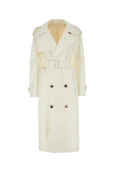 BURBERRY WHITE B-BUCKLE BELT TRENCH COAT