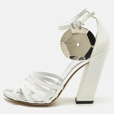 Pre-owned Burberry White Leather Split Toe Hove Ankle Strap Sandals Size 39