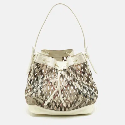 Pre-owned Burberry White/beige Nova Check Laser Cut Pvc And Patent Leather Drawstring Hobo