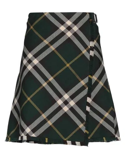 Burberry Ivy Check Wool Kilt In Black
