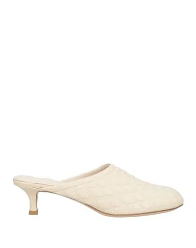Burberry Woman Mules & Clogs Beige Size 8 Leather In Neutral