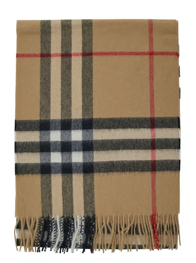 BURBERRY BURBERRY WOMEN BEIGE SCARF WITH CHECK PRINT IN CASHMERE WOMAN