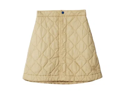 Pre-owned Burberry Women's  Quilted Skirt In Soap In White