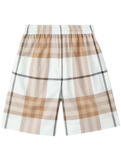 Pre-owned Burberry Women's  Signature Checkprint Shorts In White/beige