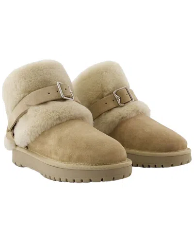 Pre-owned Burberry Women's Calfskin Snug Boot, Never Worn (authentic Pre-loved) In Neutral