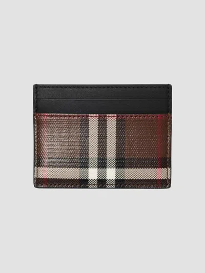 Burberry Women's Check Card Case In Chocolate Brown