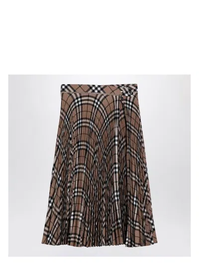 BURBERRY WOMEN'S CHECK PATTERN PLEATED SKIRT