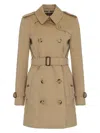 Burberry Women Beige Gabardine Heritage Chelsea Trench Coat In Beige