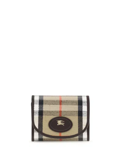 Burberry Women Highlands Compact Wallet In White