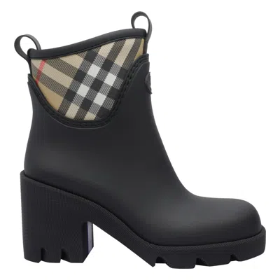 BURBERRY BURBERRY WOMEN MARSH STAMP PUMP BOOTIES